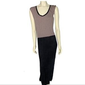 Scrapbook S sleeveless maxi dress knit back